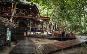 Dive Resort Raja Ampat